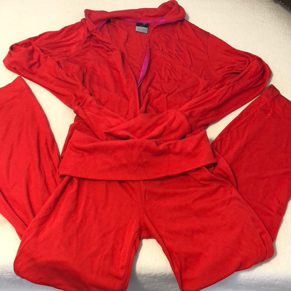 Nike Other - Nike sweat suit